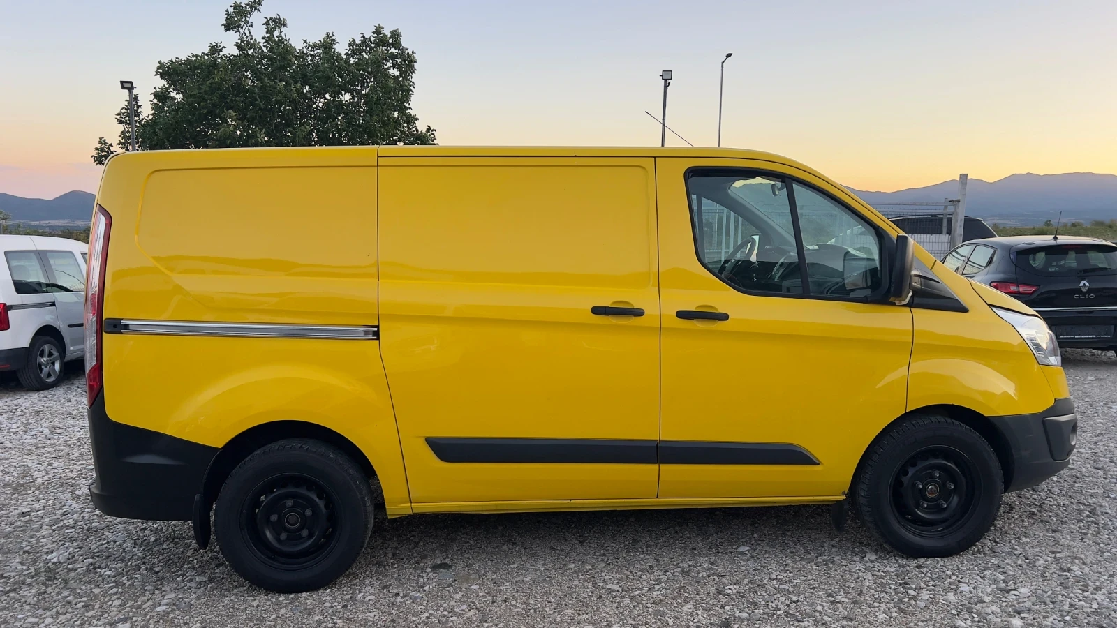 Ford Transit Custom 2.0 евро 6 170 коня, снимка 5 - Бусове и автобуси - 55162967