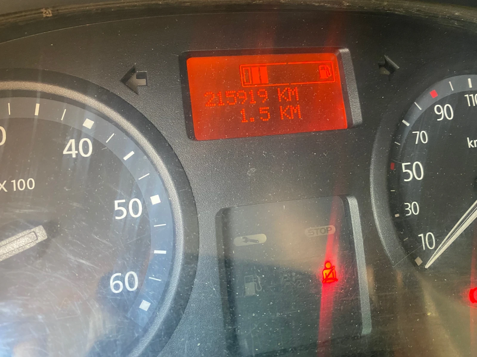 Renault Trafic 2.0 DCI КЛИМА, снимка 8 - Бусове и автобуси - 55666861