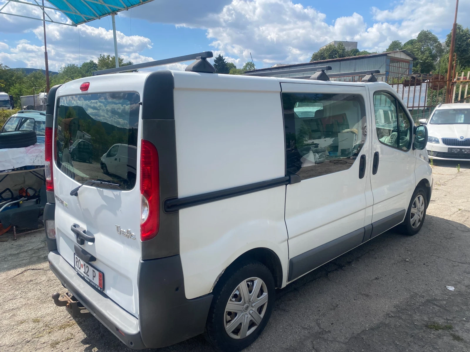 Renault Trafic 2.0 DCI КЛИМА, снимка 3 - Бусове и автобуси - 55666861