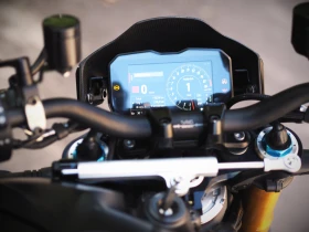 Ducati Streetfighter V4S, снимка 5