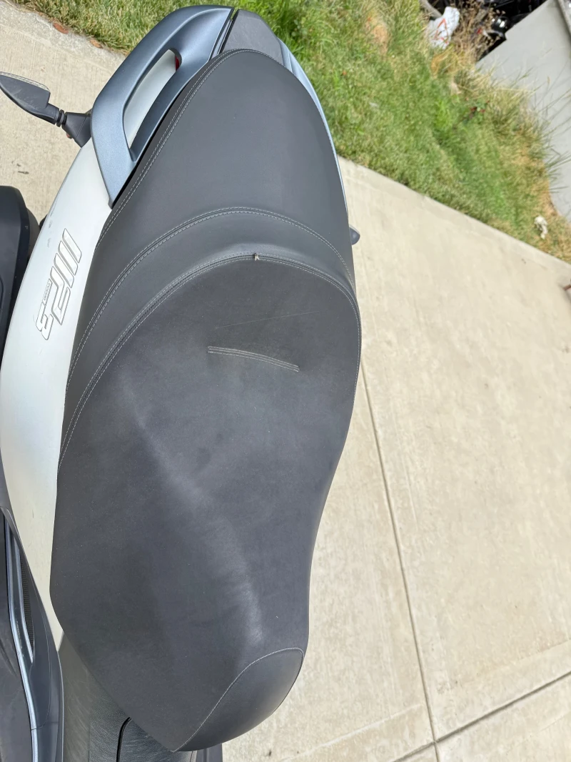 Piaggio Mp3 LT 2021 300i, снимка 9 - Мотоциклети и мототехника - 51219814