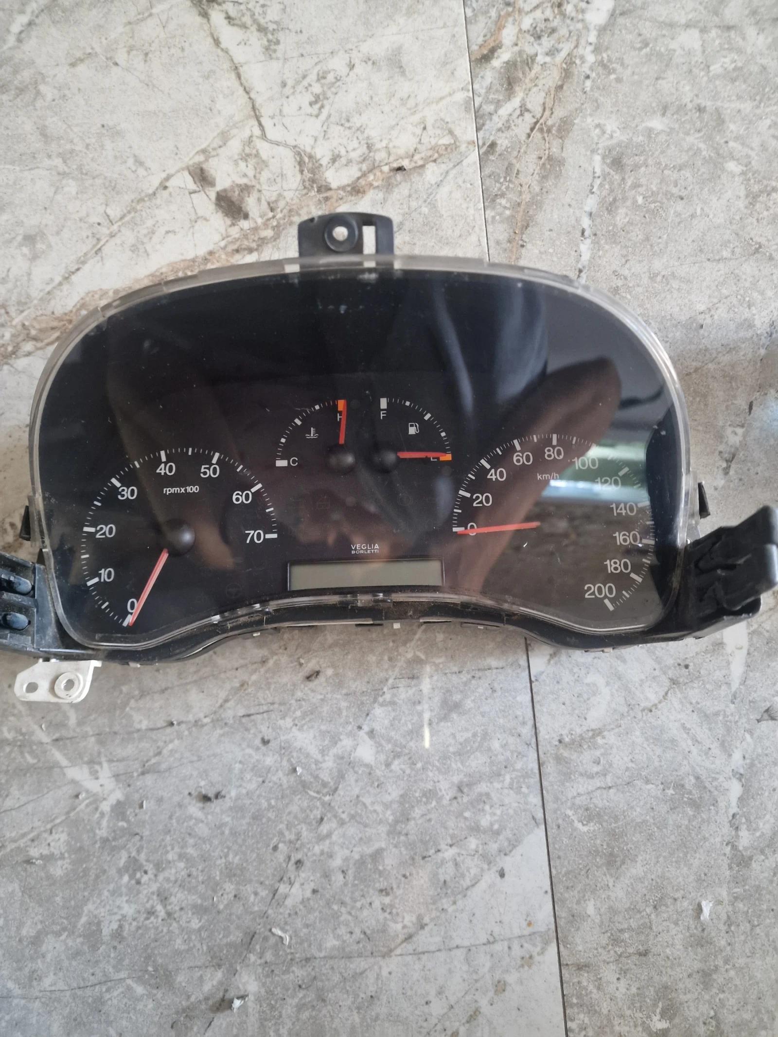 60.6307.002.E километраж за FIAT PUNTO 1.9 D