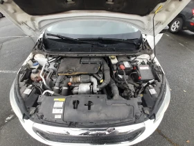 Peugeot 308 1.6 Blue Hdi , снимка 9
