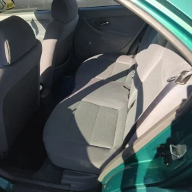 Honda Civic 1, 4 is автоматик , снимка 12