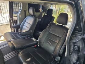 Toyota Sienna SE, снимка 15