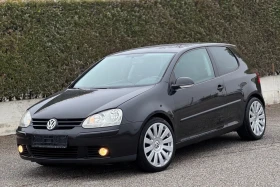     VW Golf 1.6i * * 