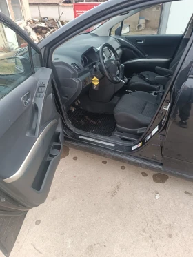 Toyota Corolla verso - 3900 € / 7627.74 лв. - 11071754 2