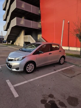 Toyota Yaris - 5900 € / 11539.40 лв. - 27564213 3