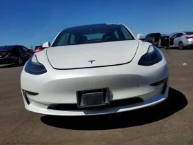 Tesla Model 3 - 14000 € / 27381.62 лв. - 98129748 5