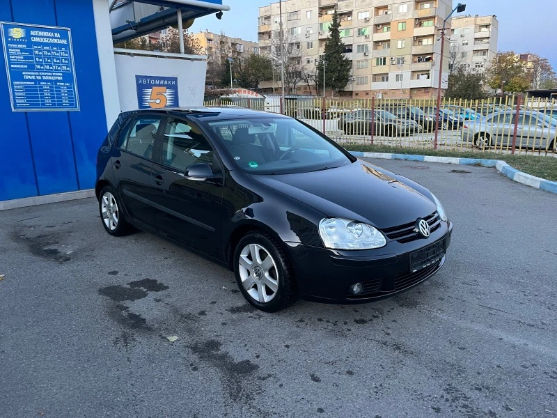 VW Golf БЕНЗИН -ГАЗ. ГЕРМАНИЯ, снимка 2 - Автомобили и джипове - 43172400