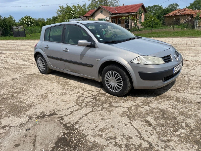 Renault Megane, снимка 3 - Автомобили и джипове - 46905808