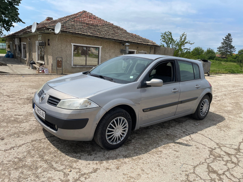 Renault Megane, снимка 2 - Автомобили и джипове - 45498268