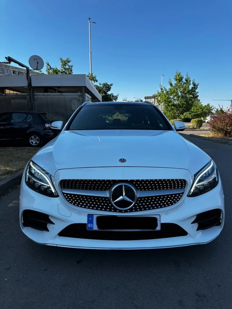 Mercedes-Benz C 300 4matic, снимка 3 - Автомобили и джипове - 46731257