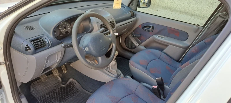 Renault Clio 1.2, снимка 7 - Автомобили и джипове - 47873679