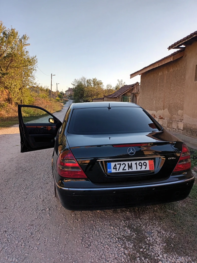 Mercedes-Benz E 220 W211, снимка 6 - Автомобили и джипове - 48361025