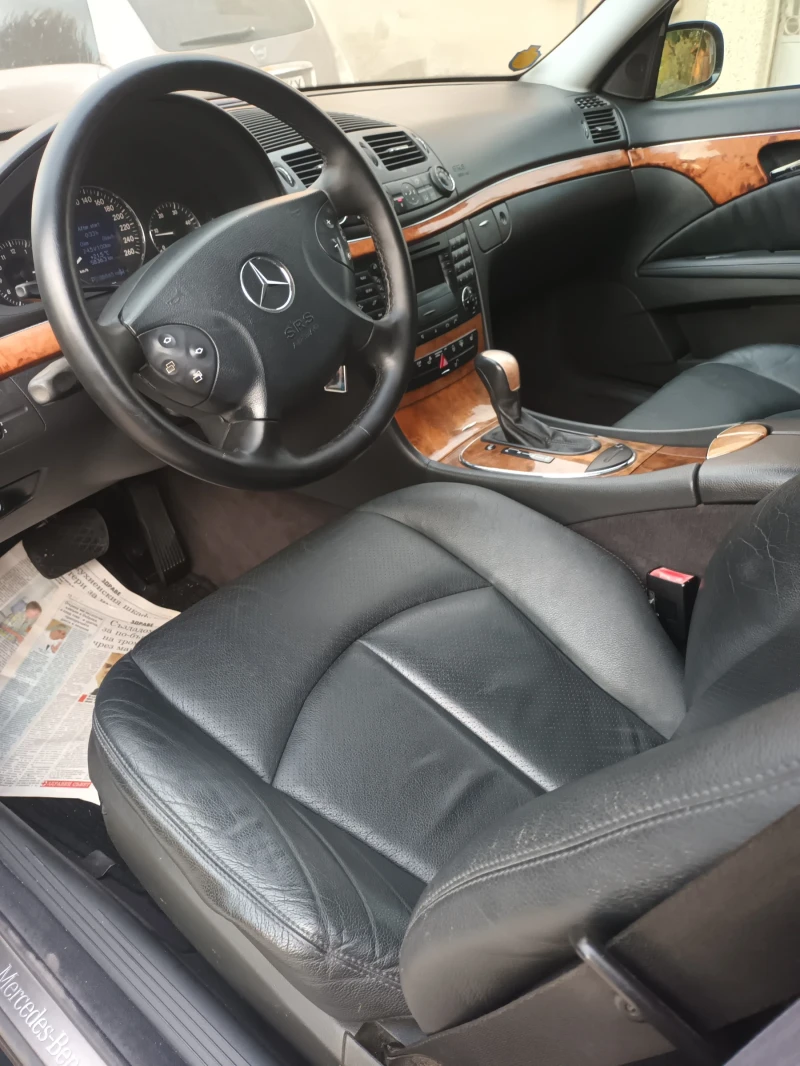 Mercedes-Benz E 220 W211, снимка 11 - Автомобили и джипове - 48361025