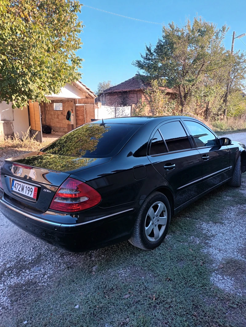 Mercedes-Benz E 220 W211, снимка 5 - Автомобили и джипове - 48361025