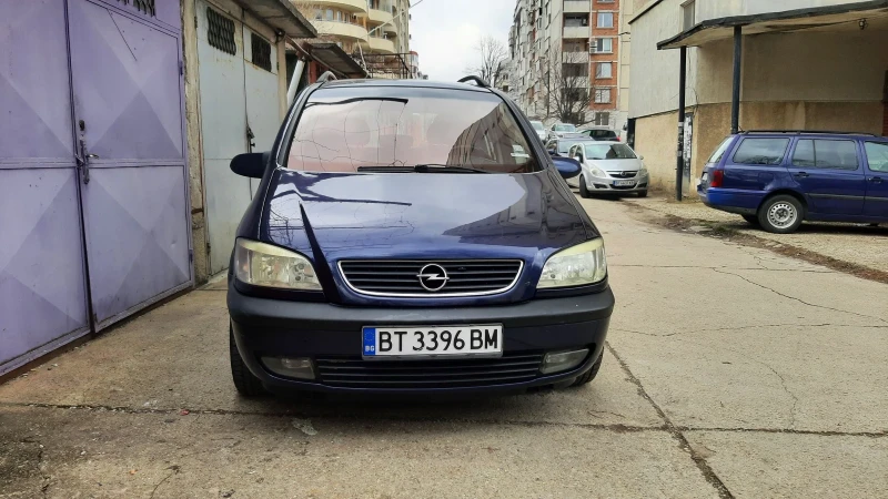 Opel Zafira Elegance, снимка 1 - Автомобили и джипове - 48678734