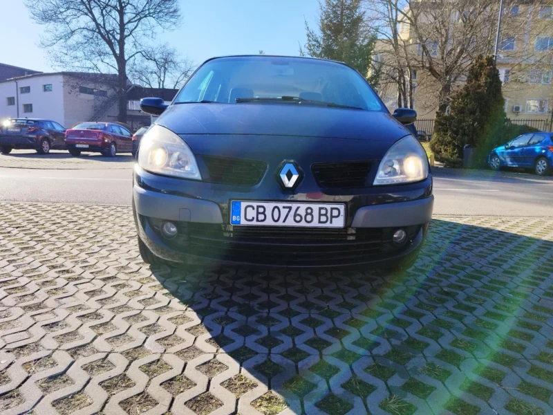 Renault Scenic, снимка 5 - Автомобили и джипове - 49221677