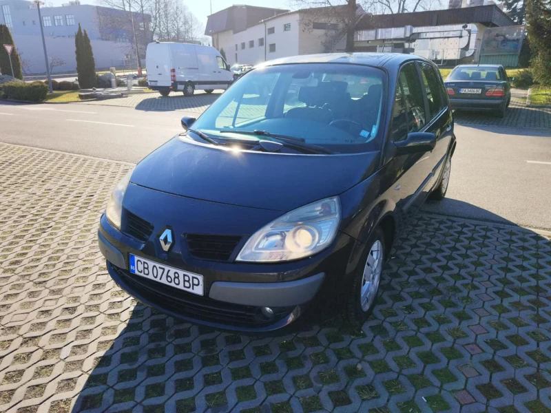 Renault Scenic, снимка 4 - Автомобили и джипове - 49221677