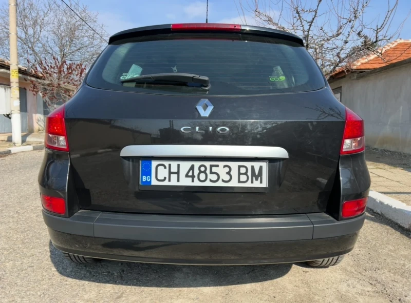 Renault Clio, снимка 9 - Автомобили и джипове - 49516564