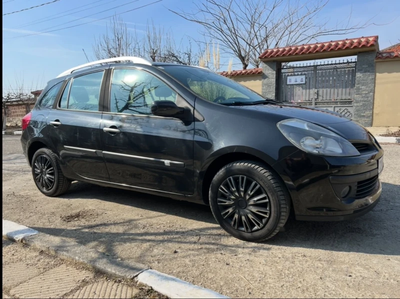 Renault Clio, снимка 4 - Автомобили и джипове - 49516564