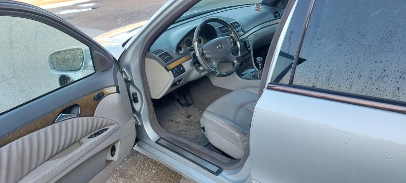 Mercedes-Benz E 220 220CdiEVO, снимка 3 - Автомобили и джипове - 51599901