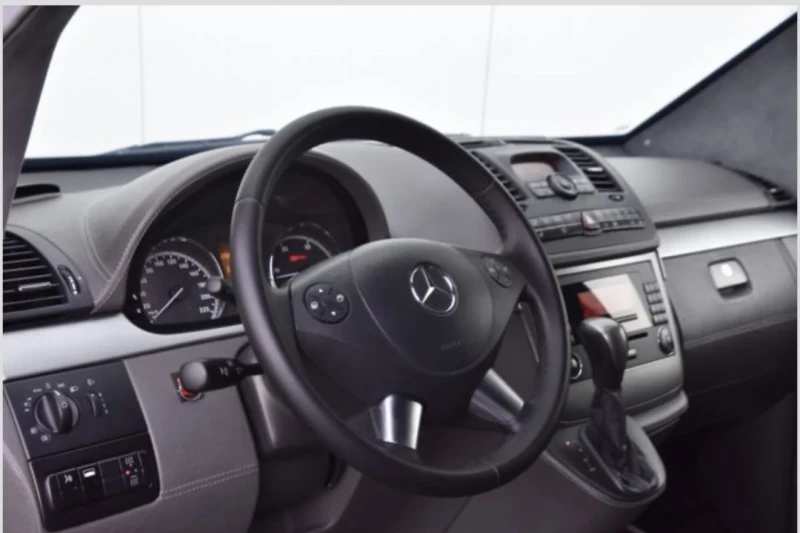Mercedes-Benz Viano 3.0 CDI lang Брониран, снимка 9 - Автомобили и джипове - 52567060