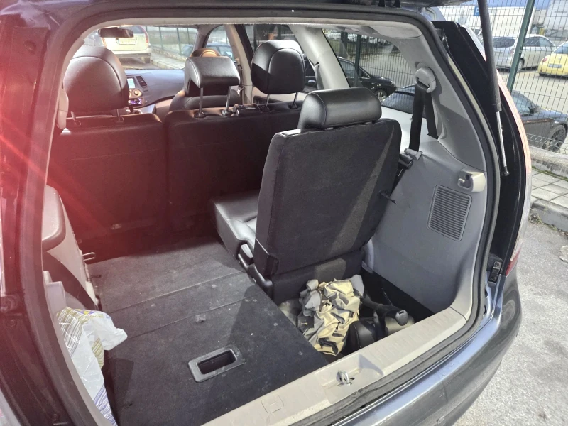 Mitsubishi Grandis 6+ 1, снимка 9 - Автомобили и джипове - 52368360