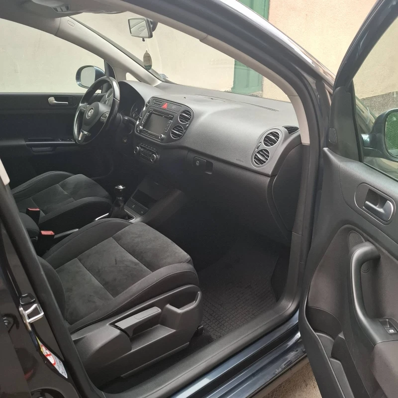 VW Golf Plus, снимка 5 - Автомобили и джипове - 52450048