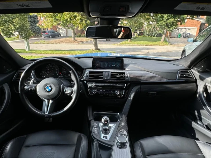 BMW M3 CARFAX* АВТОФИНАНСИРАНЕ* БЕЗ ПЪРВОНАЧАЛНА ВНОСКА* , снимка 6 - Автомобили и джипове - 52891925