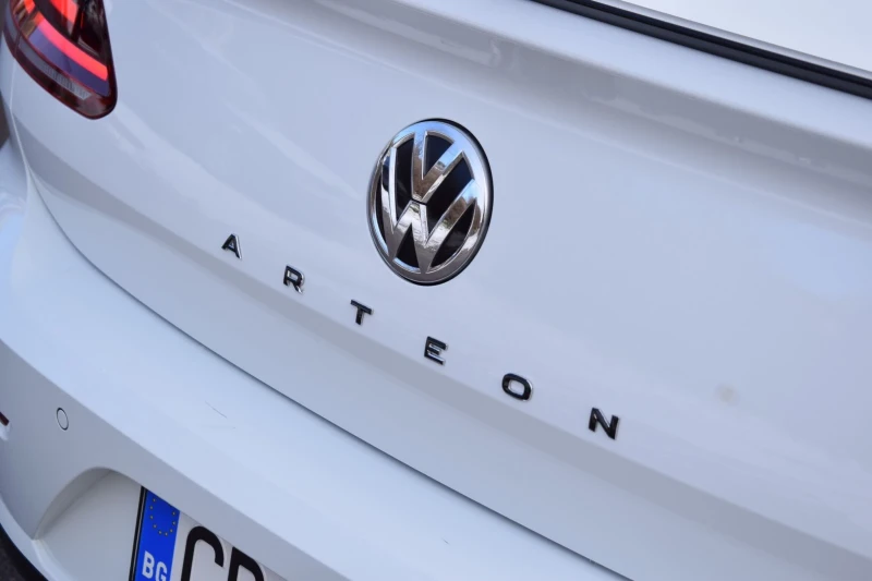 VW Arteon 2.0 Tsi R-Line, снимка 8 - Автомобили и джипове - 53055758