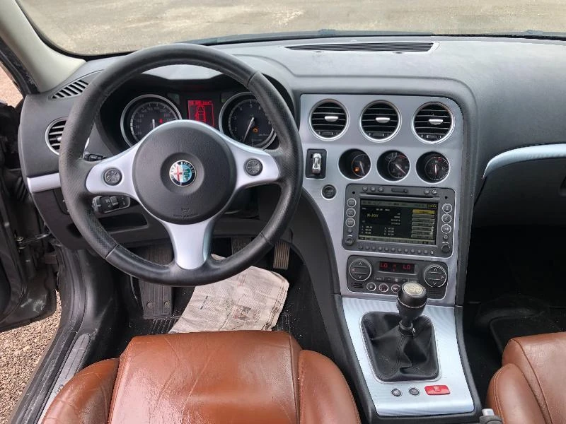 Alfa Romeo 159 sportwagon 1.9 JTS 160кс - изображение 8