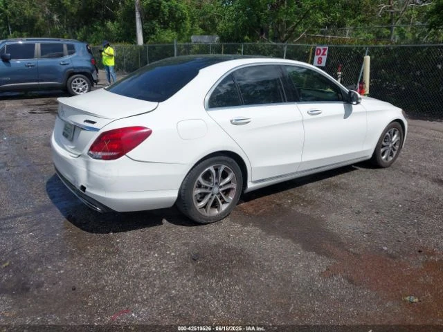 Mercedes-Benz C 300 BURMESTER* ПОДГРЕВ* КАМЕРА* КЕЙЛЕС* LANE* ASSIST - изображение 2