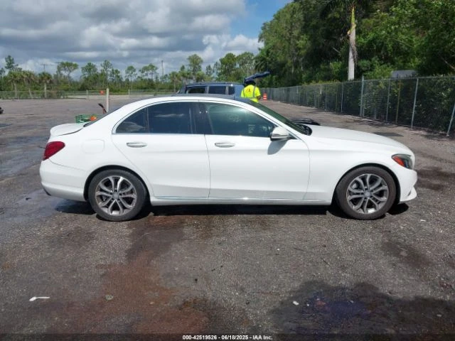 Mercedes-Benz C 300 BURMESTER* ПОДГРЕВ* КАМЕРА* КЕЙЛЕС* LANE* ASSIST - изображение 5