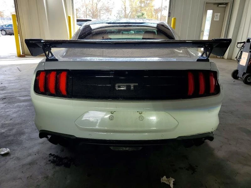 Ford Mustang GT 5.0L V8, снимка 5 - Автомобили и джипове - 53802214