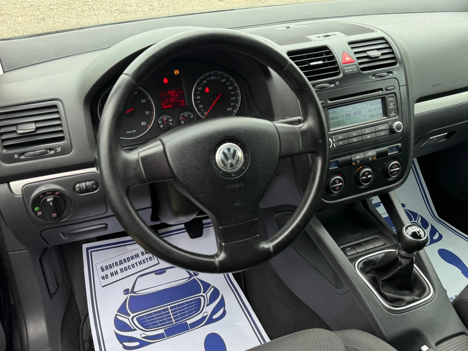 VW Golf 1.6i * Климатроник*  - изображение 10