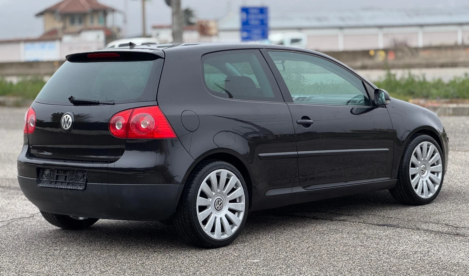 VW Golf 1.6i * Климатроник*  - изображение 6