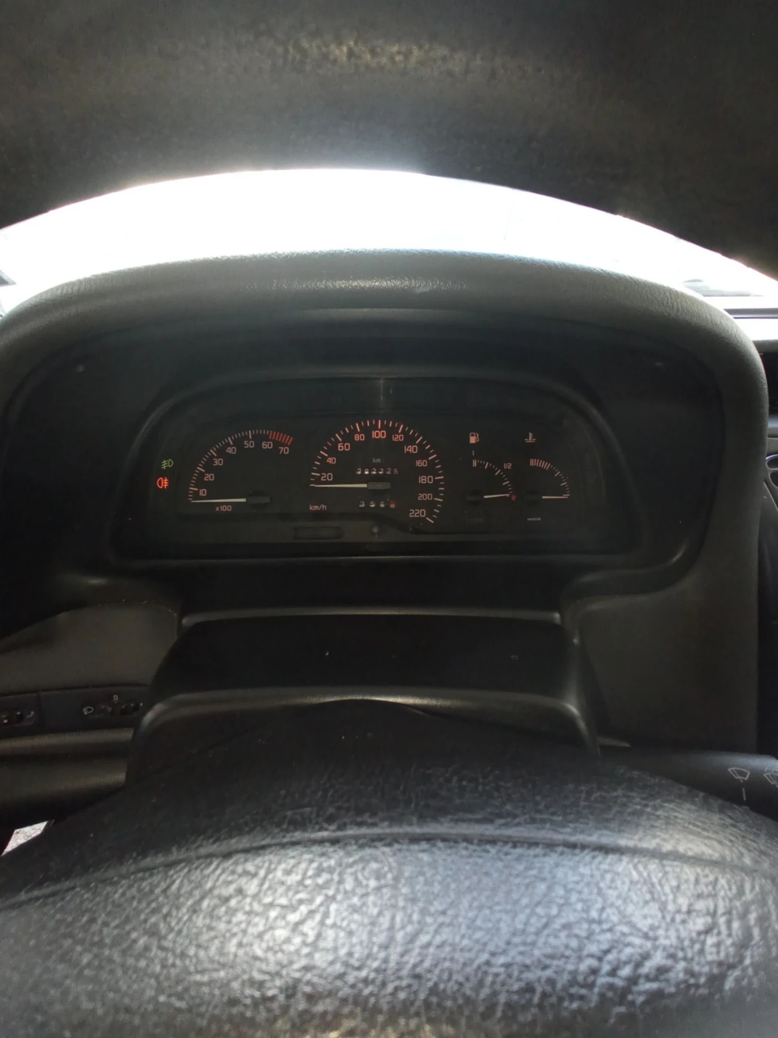 Renault Laguna 1.8 - изображение 9