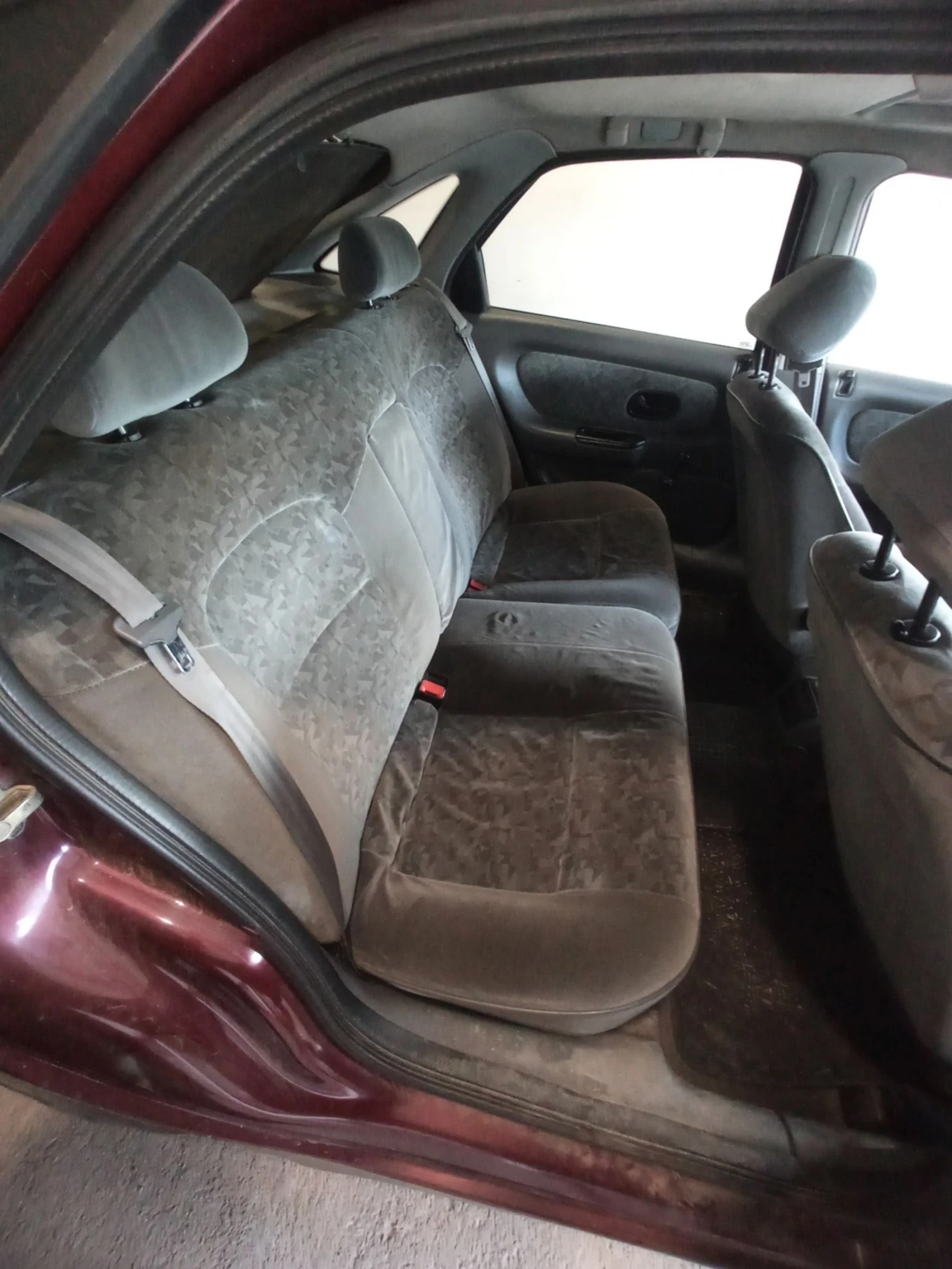 Renault Laguna 1.8 - изображение 5