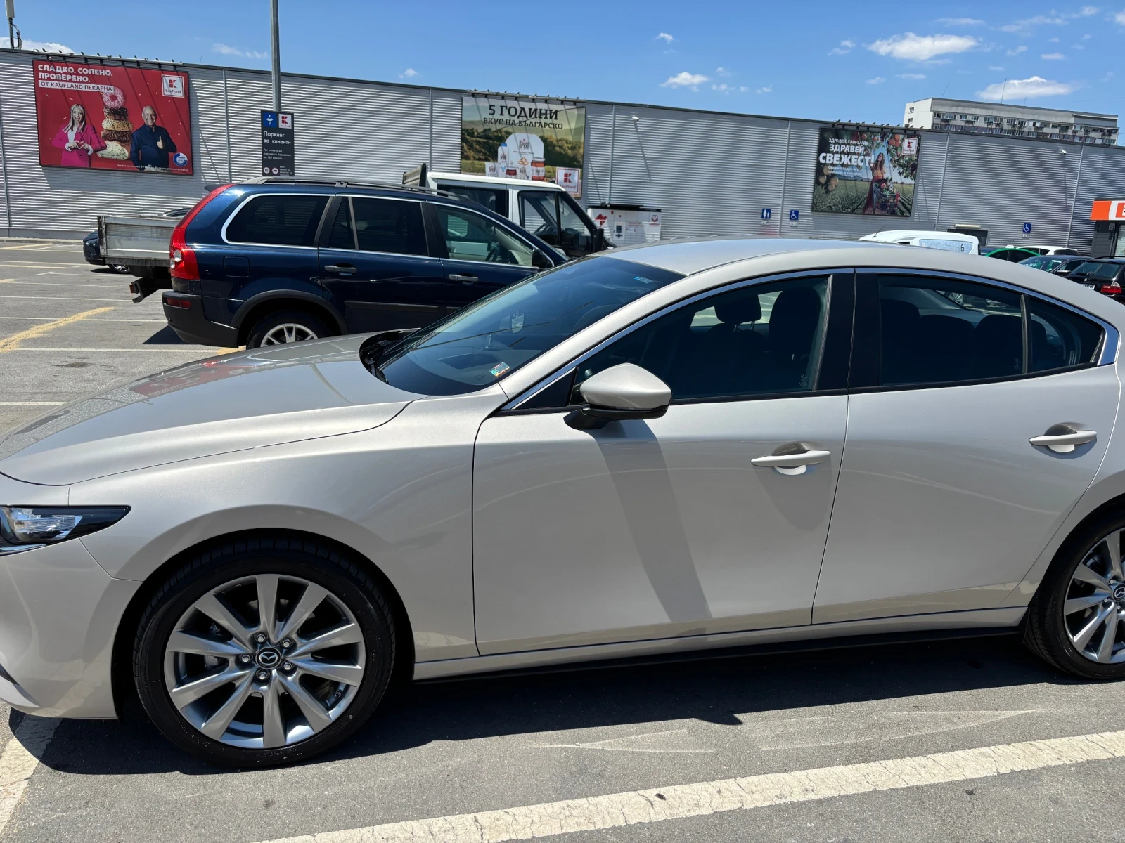 Mazda 3  - изображение 2