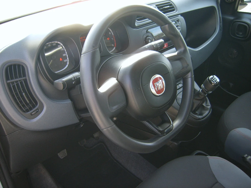 Fiat Panda 1, 2i    euro 6 - изображение 10