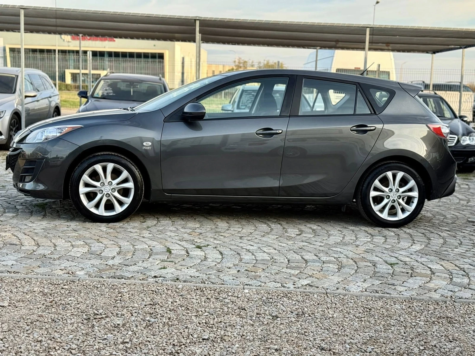 Mazda 3 1.6 | Mobile.bg   2
