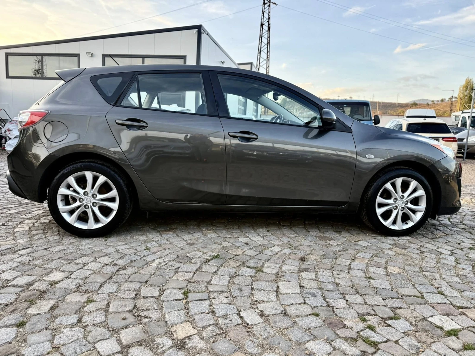Mazda 3 1.6 | Mobile.bg   6