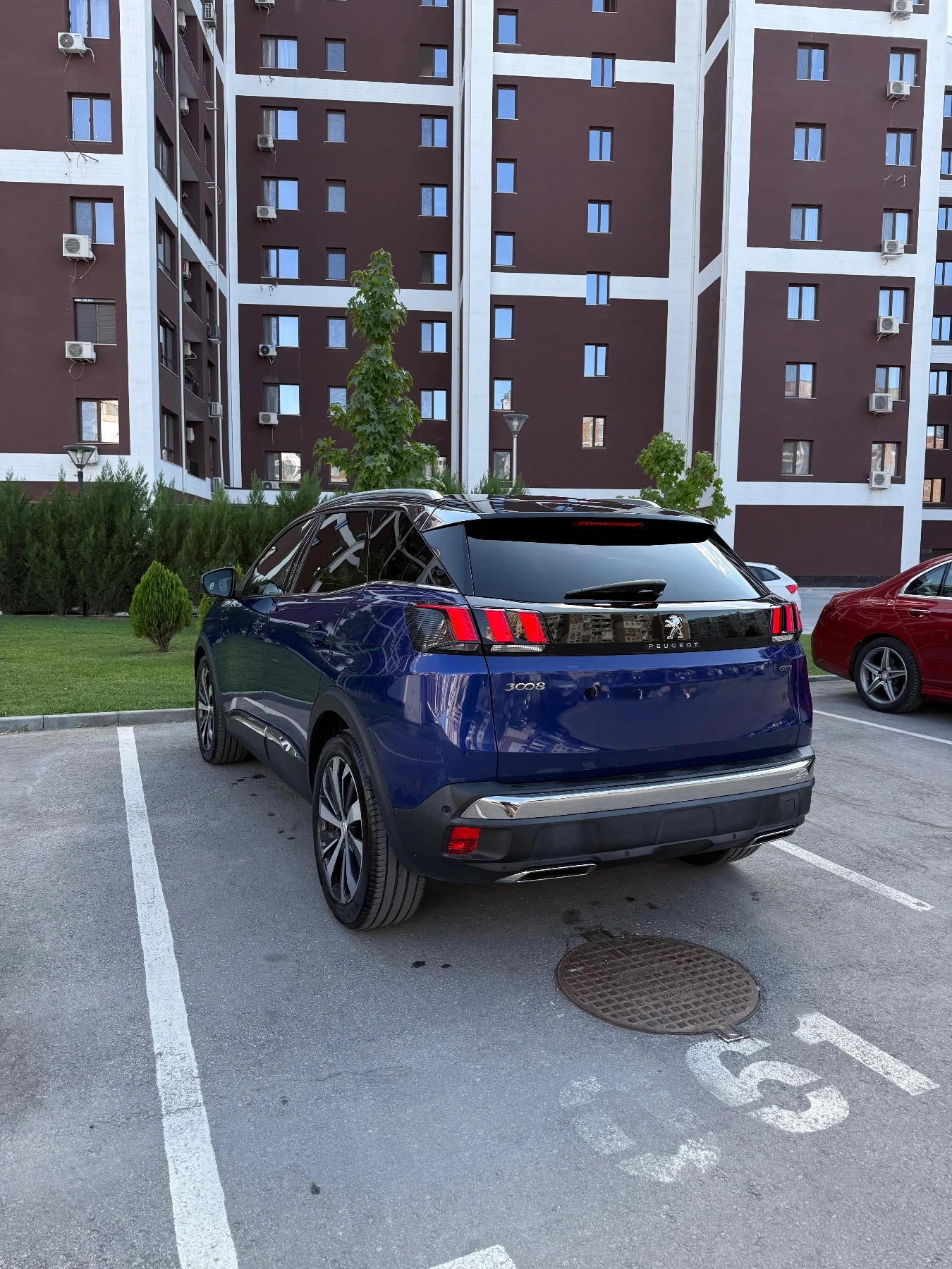 Peugeot 3008 GT/FullLED/Pano/Assist/360/KEYGO | Mobile.bg   6