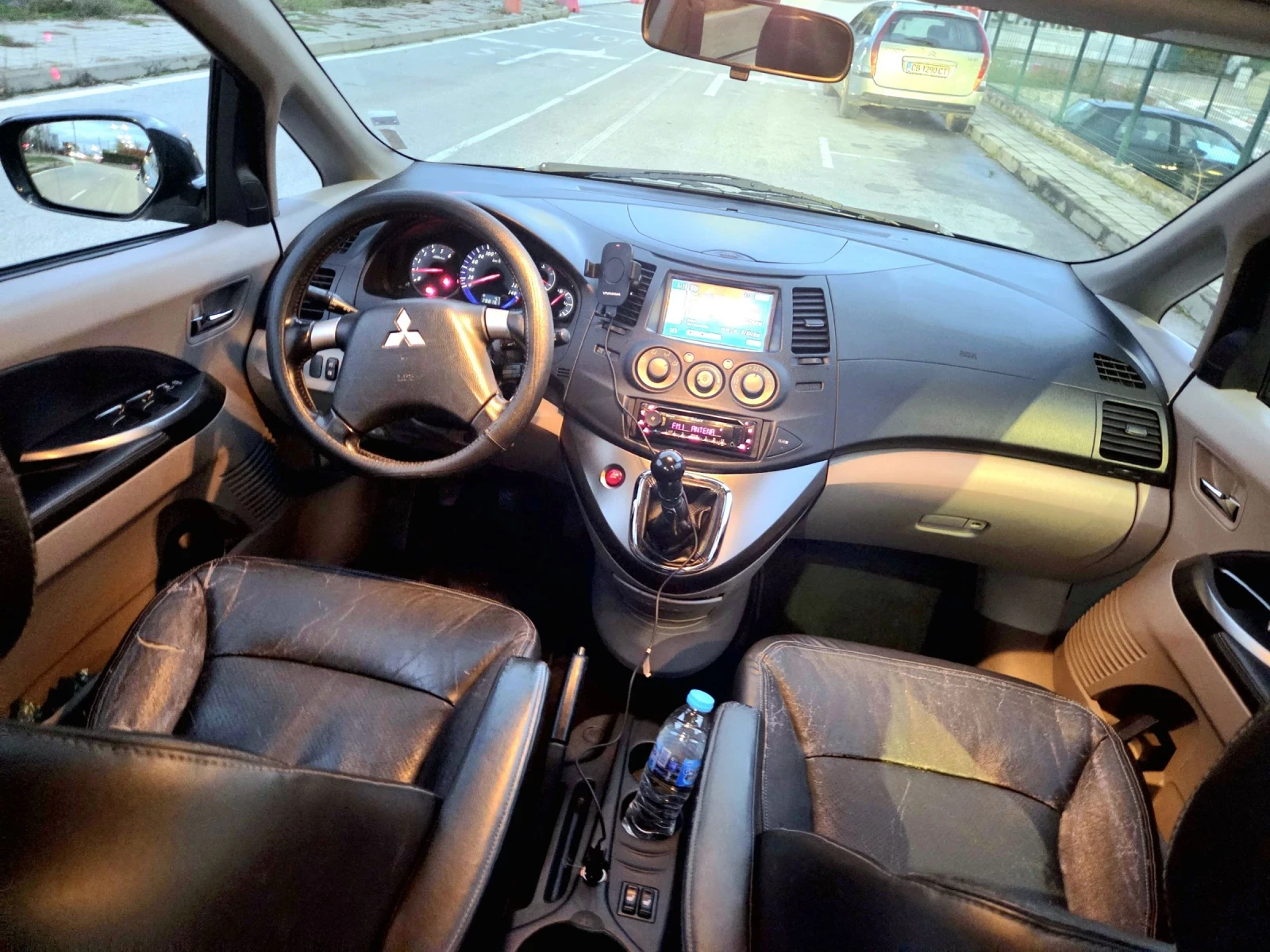 Mitsubishi Grandis 6+ 1 - изображение 6