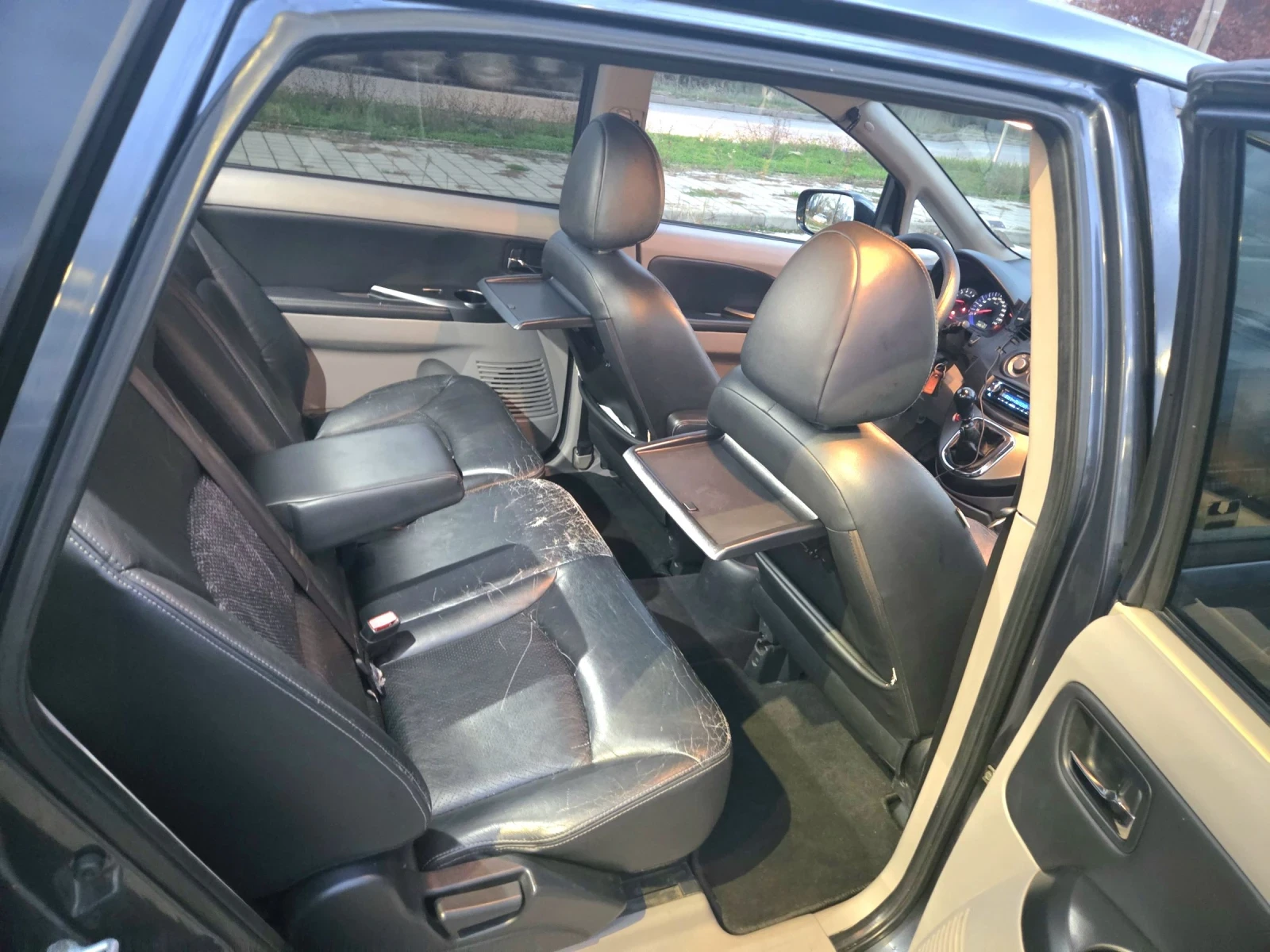 Mitsubishi Grandis 6+ 1 - изображение 7