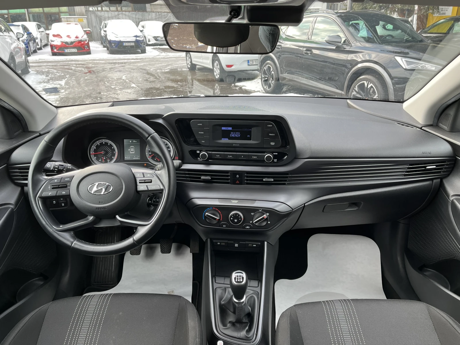 Hyundai I20 1.2 86 к.с 4 цилиндъра + LPG - изображение 8