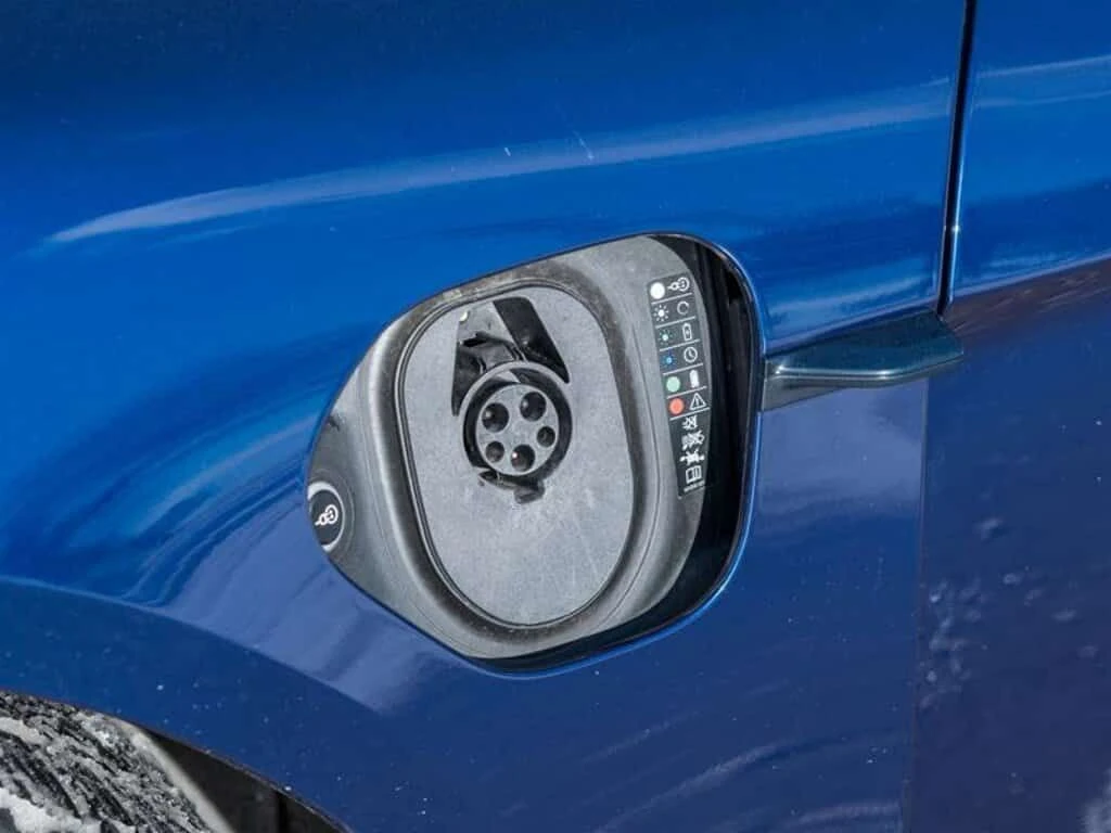 Porsche Taycan * 4S Ext Warranty Valid Mar 2027| Premium Pkg| Per - изображение 10