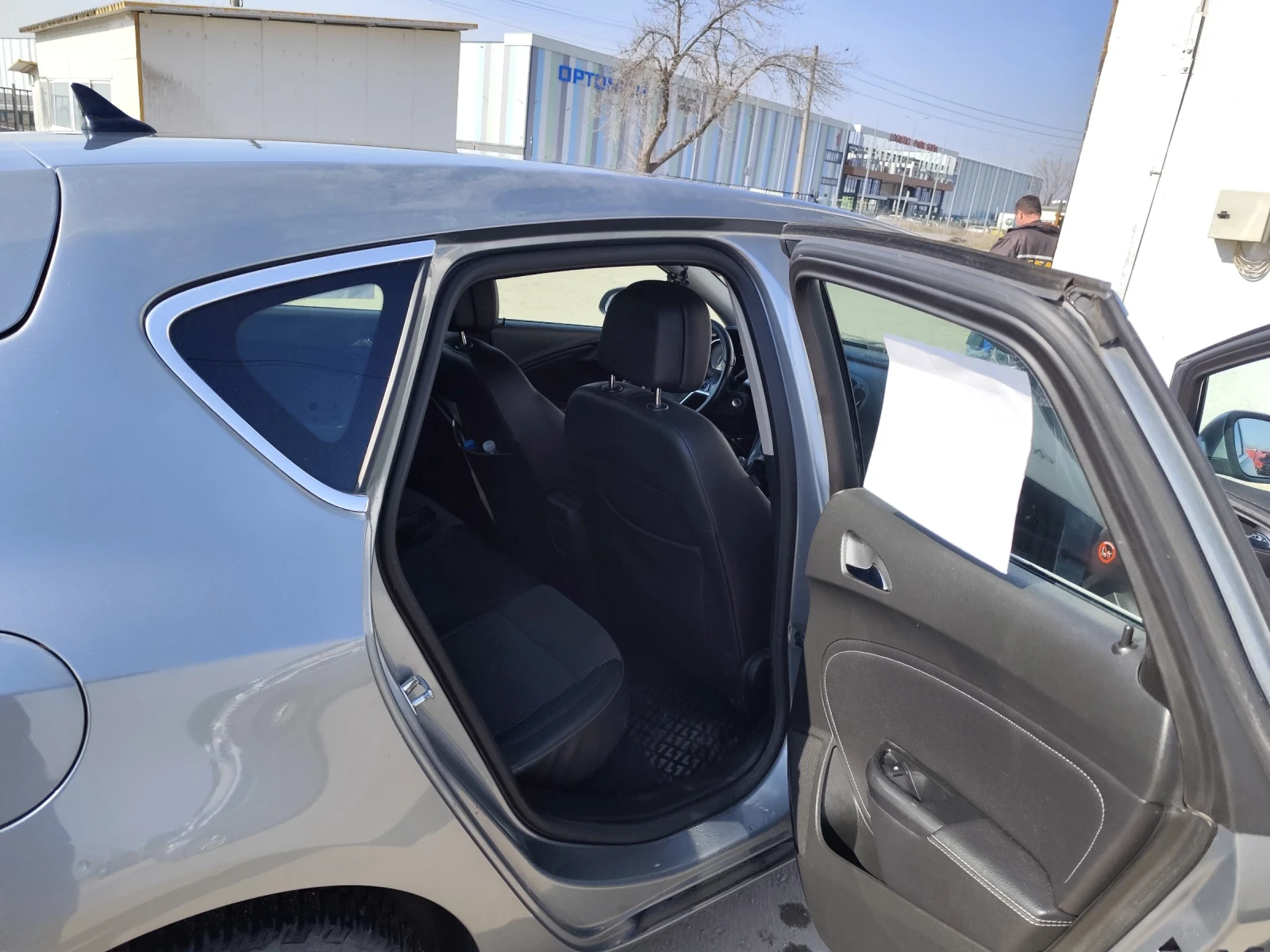 Opel Astra J, снимка 5 - Автомобили и джипове - 53721287